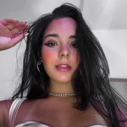 Rapha Medeiros